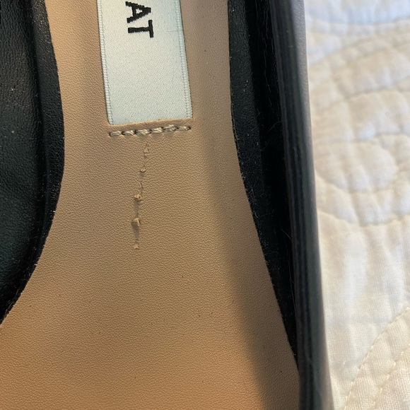 Matt & Nat Pumps size 7-8 - Picture 4 of 9